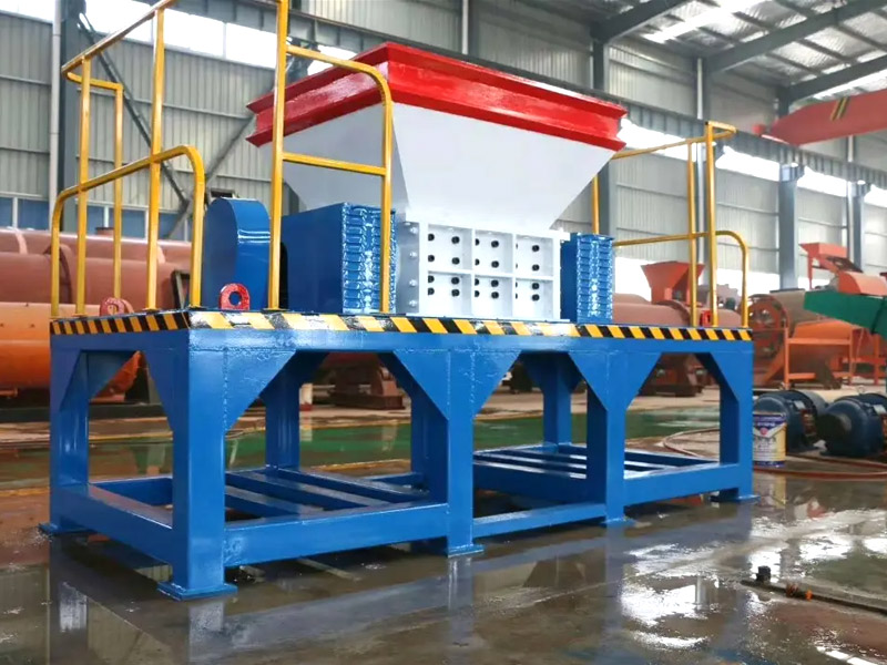 垃圾撕碎機.jpg 垃圾撕碎機.jpg